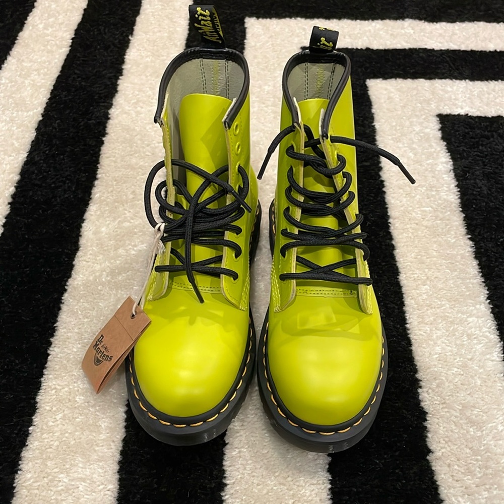 "**Brand New Dr. Martens 1460 8-Eye Combat Boots - Lime Green, Size 6** NO BOX